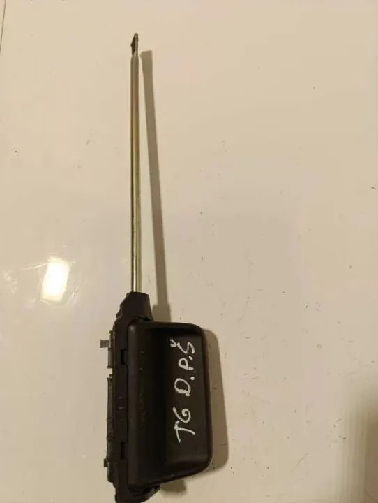 Manija puerta corredera VW T5 OEM 7E0843642B - Usado image 4