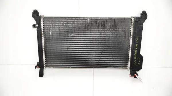 Radiateur d'eau Mercedes OEM 371117374 pour W245 image 7