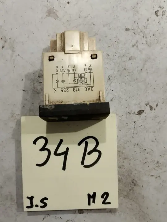 VW PASSAT B4 Témoin Airbag ABS 3A0919235K image 2
