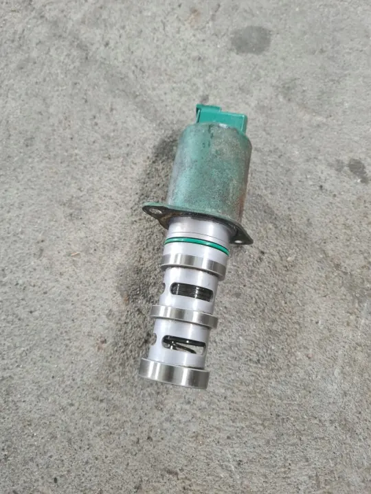 Soupape de base filtre à huile OEM 23152646 Renault Volvo image 2