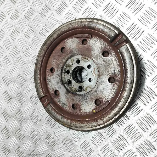 Automaattivaihteiston vauhtipyörä VW Passat Variant B7 image 2