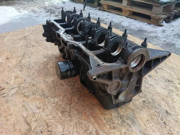 Jeep Moottorilohko 4.0L Grand Cherokee WJ 99-04 image 7