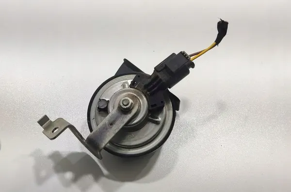 Buzina Sinal Mercedes B-Class W247 2018-2022 A2475403306 image 3