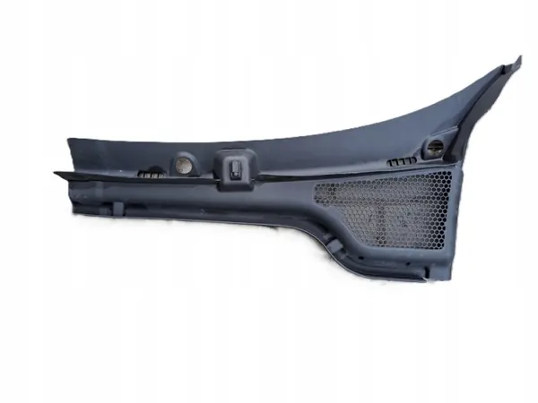Skoda Scala Vasen Tuulilasinlista OEM 657819415 image 2