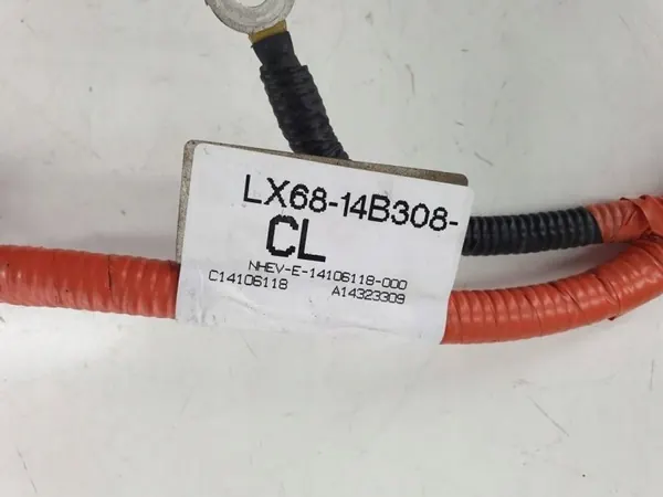 Prise de charge Ford Kuga III OEM LX68-14B308-cl-KU image 3