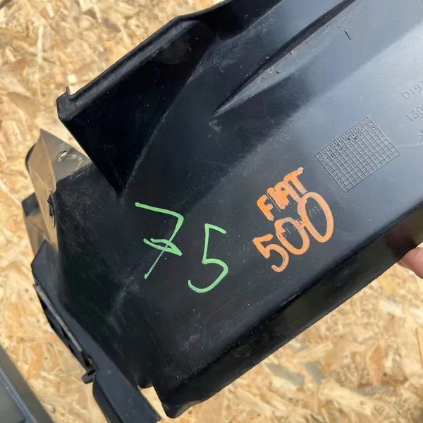 Voorste linker spatbord FIAT 500 OE 51785784 image 5