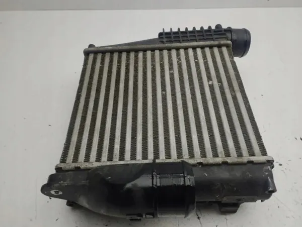 Intercooler-jäähdytin OEM P9675627980 Citroën C4:lle image 3