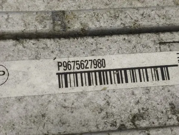 Intercooler-jäähdytin OEM P9675627980 Citroën C4:lle image 4
