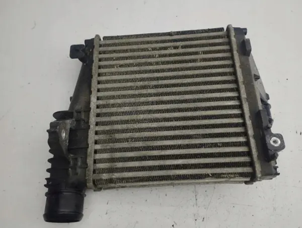 Intercooler-jäähdytin OEM P9675627980 Citroën C4:lle image 6