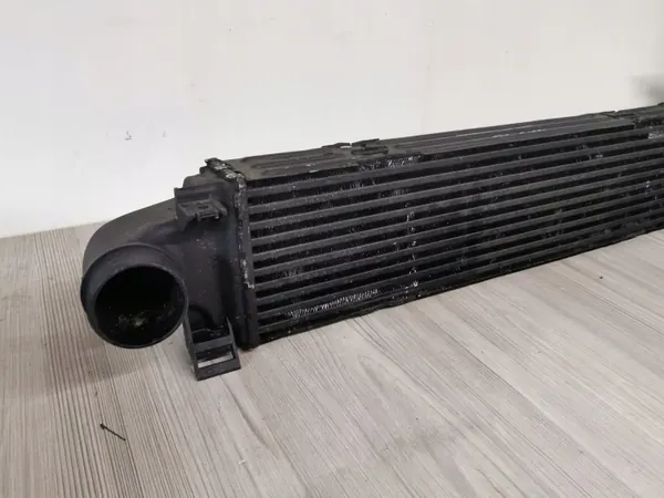 Intercooler d'occasion OEM 31338236 pour Volvo V70 image 3