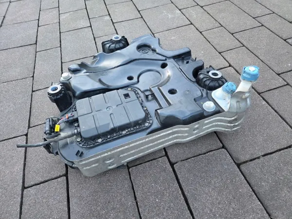 Depósito AdBlue OEM 9807475780 para Citroen C4 DS4 Peugeot 3008 image 6