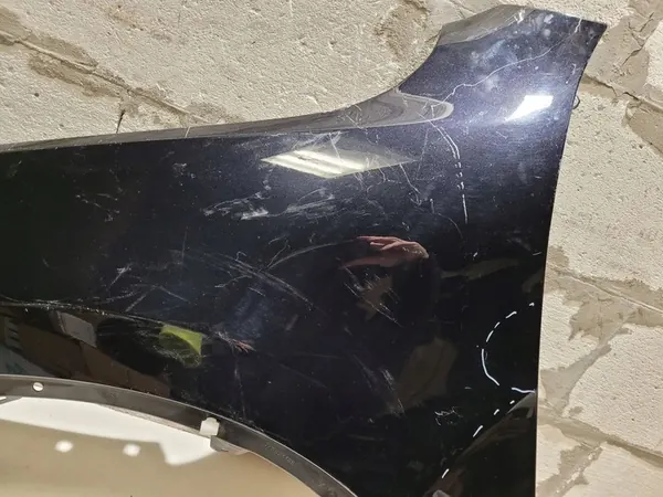 VW Touareg II 7P 10-18 Vänster Framskärm 7P6821105E image 3