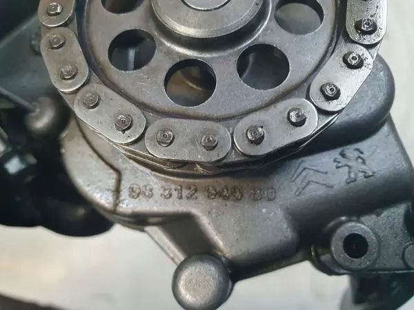 Oljepump OEM 9831294580 för Opel Corsa F 1.2 VTi image 3