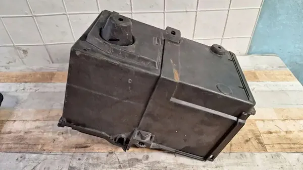 Ford OE Batterieträger Basis OEM AM51-10723-AB image 3