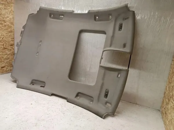 Clip de Teto Audi OE Usado OEM 4F5867505R image 3