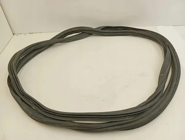 Porsche OEM 95B827705L bagageluckspackning för Macan image 2