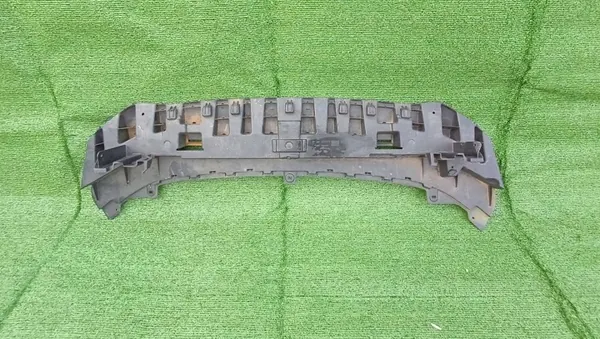 Onderste bumperafdekking voor OEM 16828 Ford Fiesta image 2