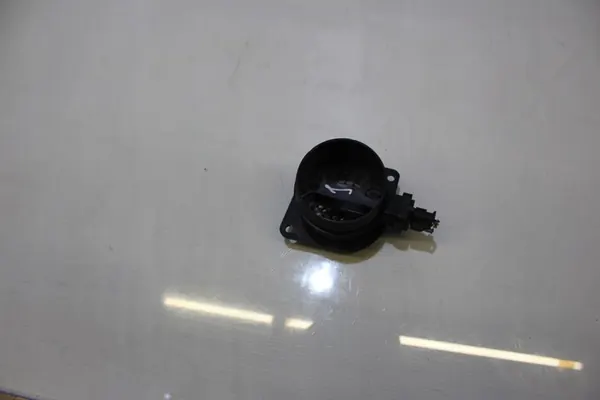 Luftmengenmesser Seat Ibiza IV 1.2TDI image 2