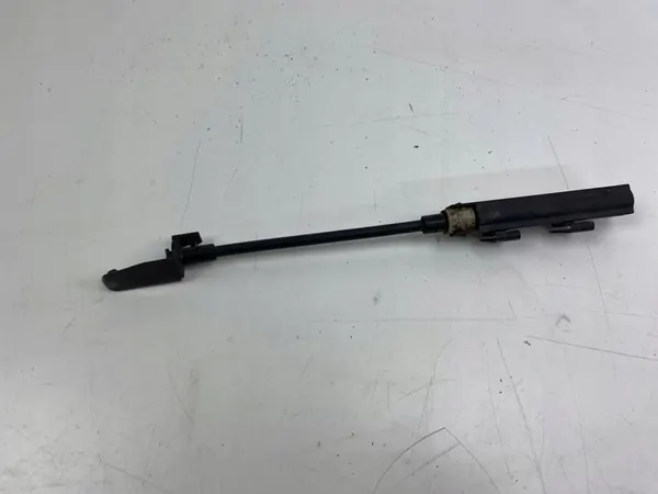 Cabo de liberação do capô Volkswagen OE 1T1823531C image 4