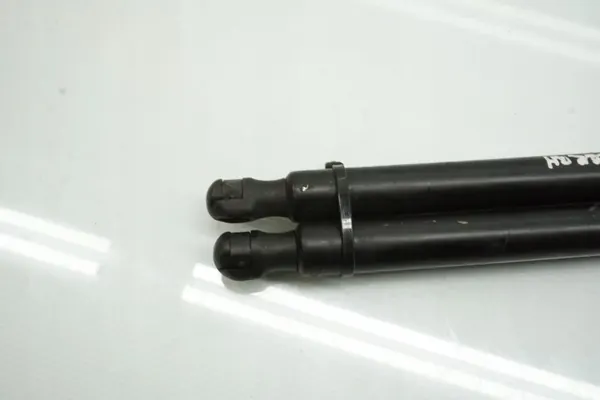OEM 7N082755004S Heckklappendämpfer für VW Sharan image 3
