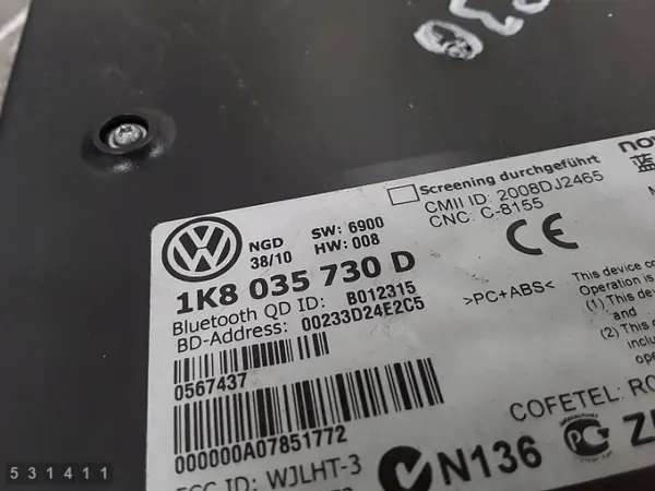 2010 VW Transporter T5 ECU 1K8035730D image 3