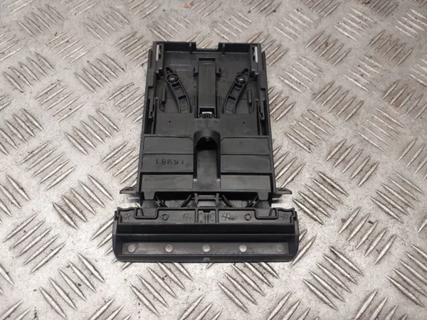 Bekerhouder OEM 1 voor Subaru Forester I Lift image 2