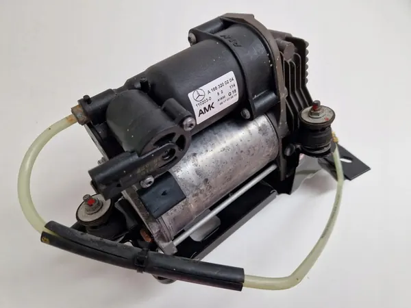 MERCEDES ML GLE Airmatic Compressor A1663200104 image 4