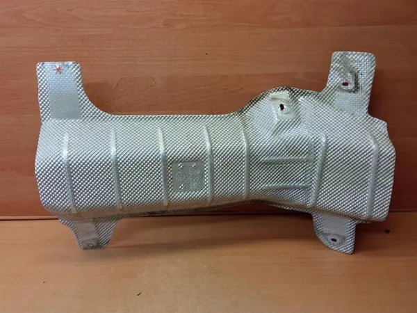 Protector térmico OEM KN15-114B04AA para Ford EcoSport image 3