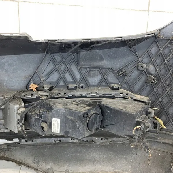 Farol + grade + deslizamento do para-choque direito VW PASSAT B8 2019 image 10