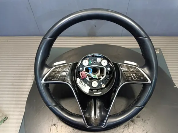 Mercedes-Benz W213 AMG Ohjauspyörä OEM A0004605315 Musta image 2