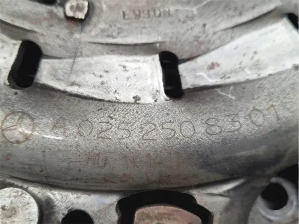 MERCEDES VITO W639 2.2CDI Kaksimassavauhtipyörä A6460300805 image 4