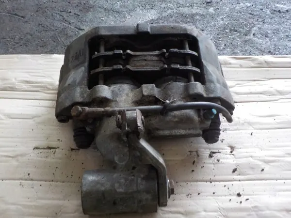 Begagnad bromsok OEM ZACISK HAMULCOWY IVECO image 3