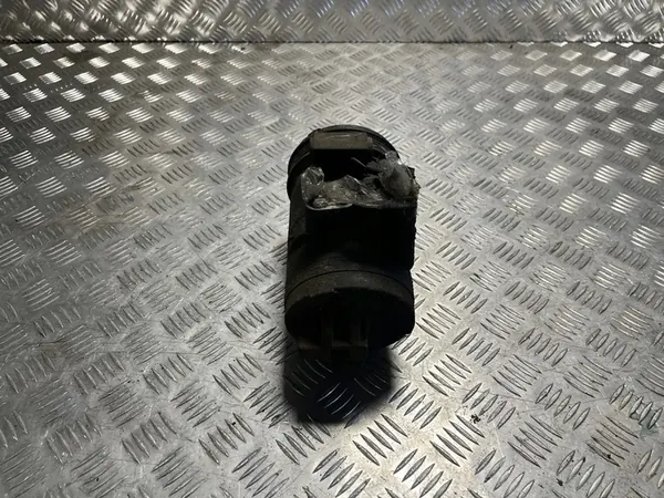 Nissan OE 926004JA1A Compressore Aria Condizionata image 2