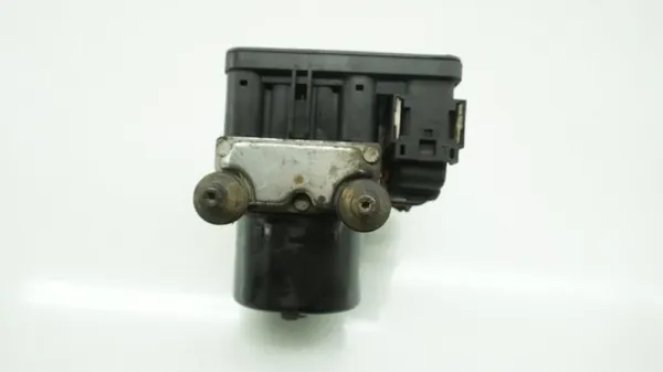 Mitsubishi ABS-pumppu OEM 4670A078 Grandisille image 4