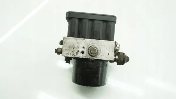 Mitsubishi ABS-pumppu OEM 4670A078 Grandisille image 8