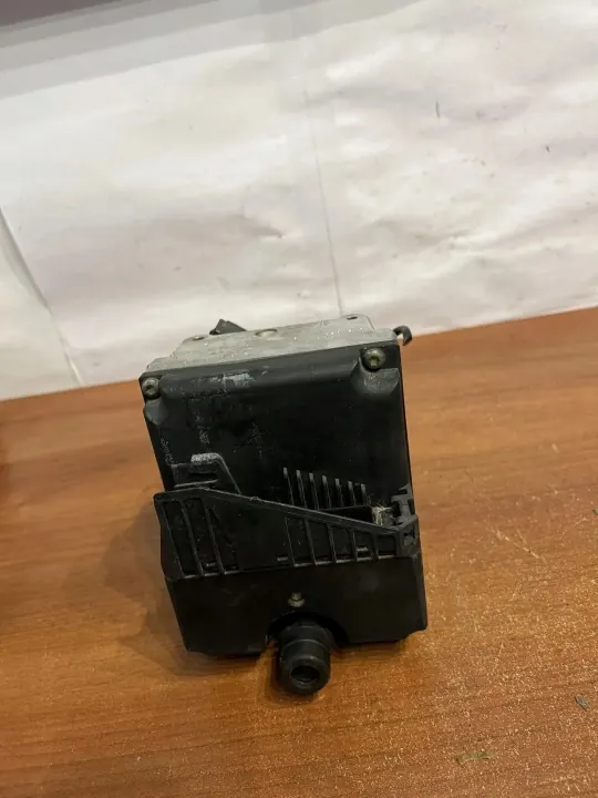 ABS-pomp OEM D2689 voor Mercedes-Benz S W140 Diesel image 3