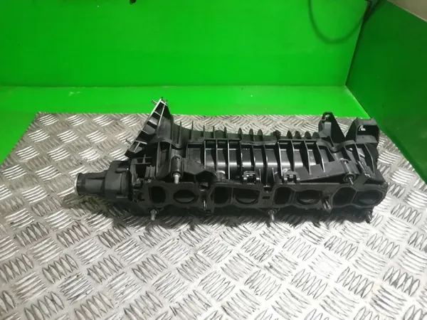 BMW 3 5 F10 F20 F30 2.0D Coletor de admissão 780799105 image 3