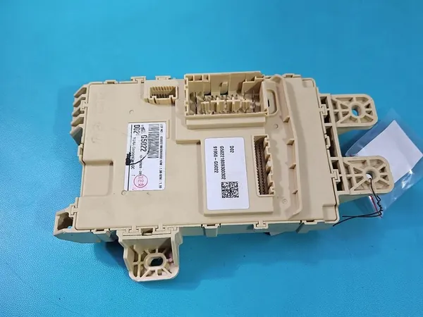 Zekeringkast Kia Niro I 2016-2022 OEM 91950-G5022 image 4