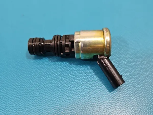 Soupape OEM 12636425EB pour Opel Astra V 1.4 T image 3