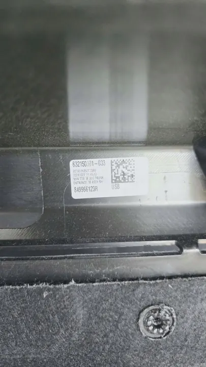 Moldura Maletero Derecho OEM BOCZEK BAGAŻNIKA PRAWY image 10