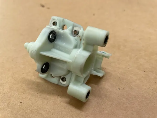 MERCEDES BMW CONTRÔLEUR ADBLUE A3E98001871 image 2