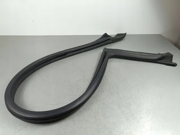 Toyota GR 86 Coupé vindrutstätning OEM MS2MY02 image 2