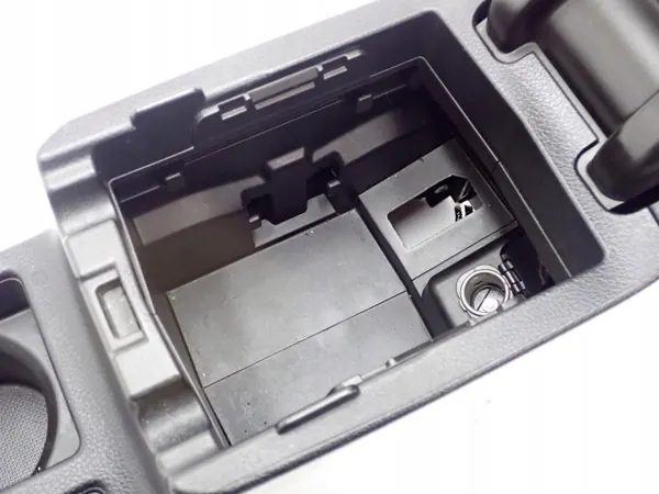 Armleuningtunnel OEM 66155FJ000 Subaru XV I 13R image 6