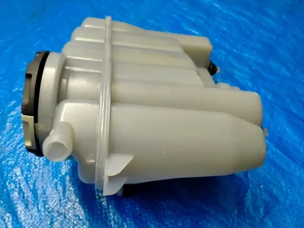 Koelvloeistofreservoir Audi A6 C8 2.0 TFSI OEM 4K0121405AB image 4
