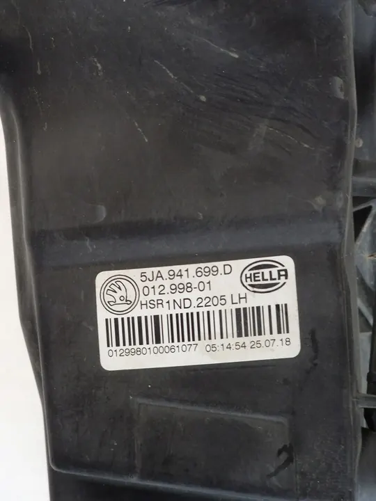 Farol de Neblina Halógeno Esquerdo SKODA RAPID LIFT 17- 5JA941699D image 7