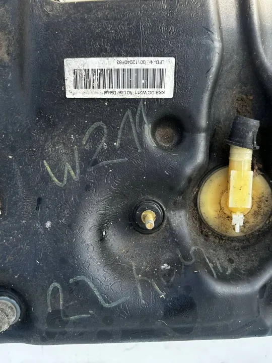 Brandstoftank OEM Zbiornik bak paliwa Mercedes E KLASA W211 image 3
