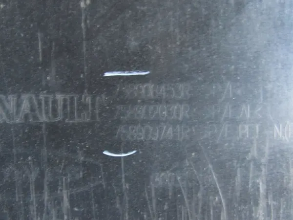 Nedre Motorhuv Dacia Dokker 12-17 758908453R image 6