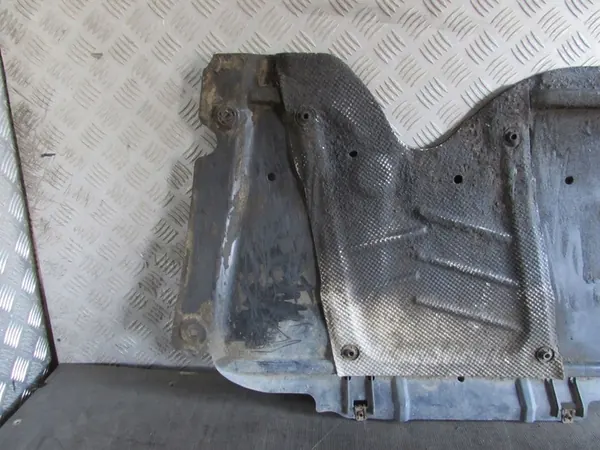 Nedre Motorhuv Dacia Dokker 12-17 758908453R image 9