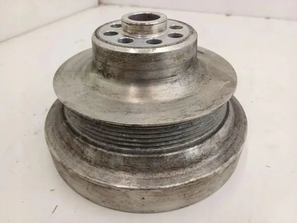 Maserati Quattroporte 2014 Krukaspulley OEM 281902 image 2