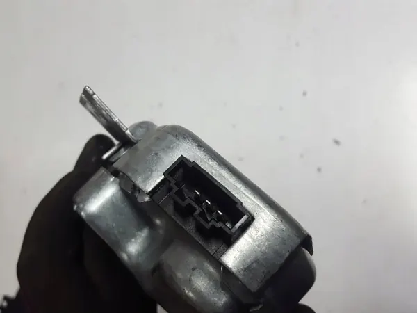 Verrou de direction Audi Q7 4L OEM 4F0905852H 2009-2015 image 4